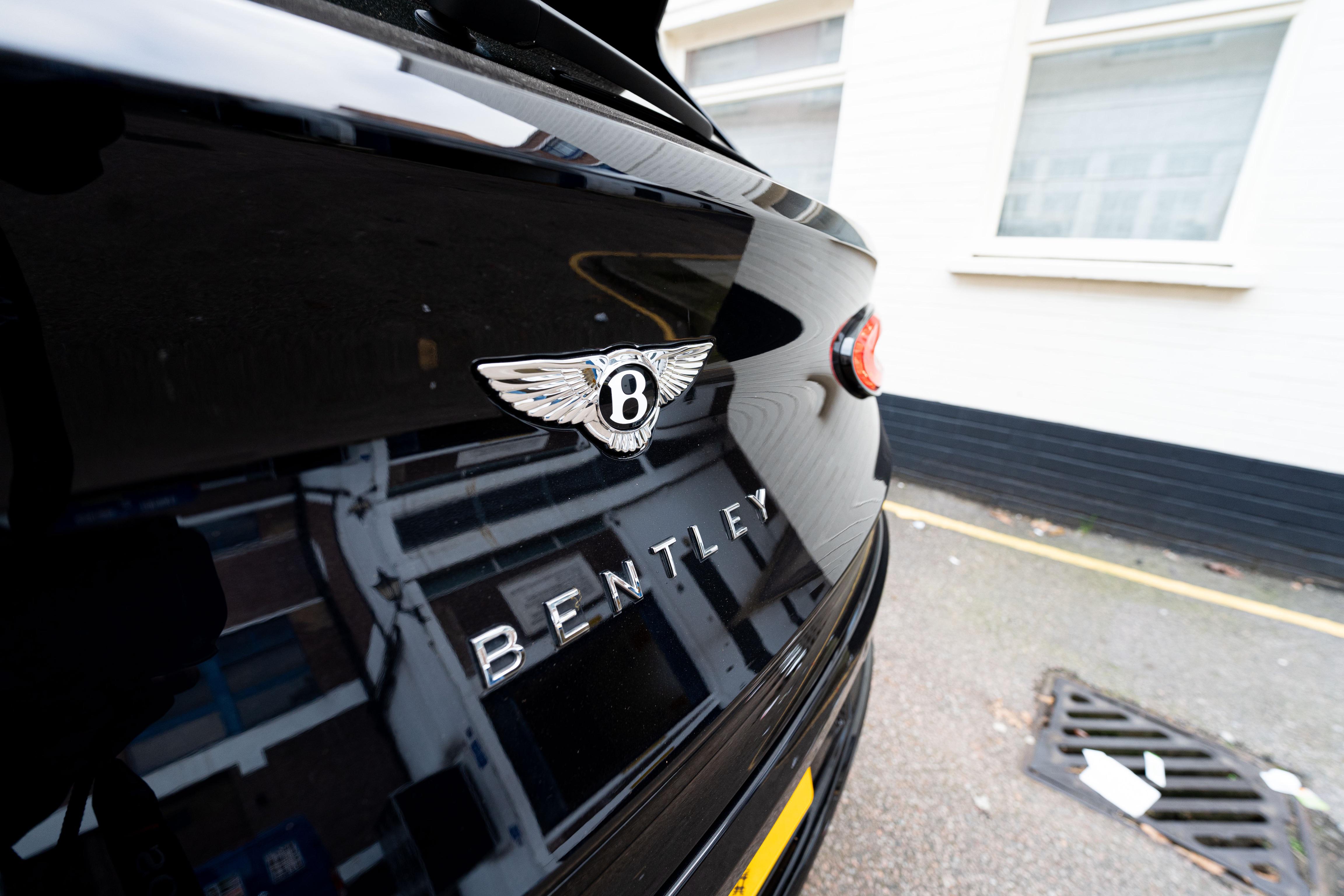 Bentley Bentayga interior 8