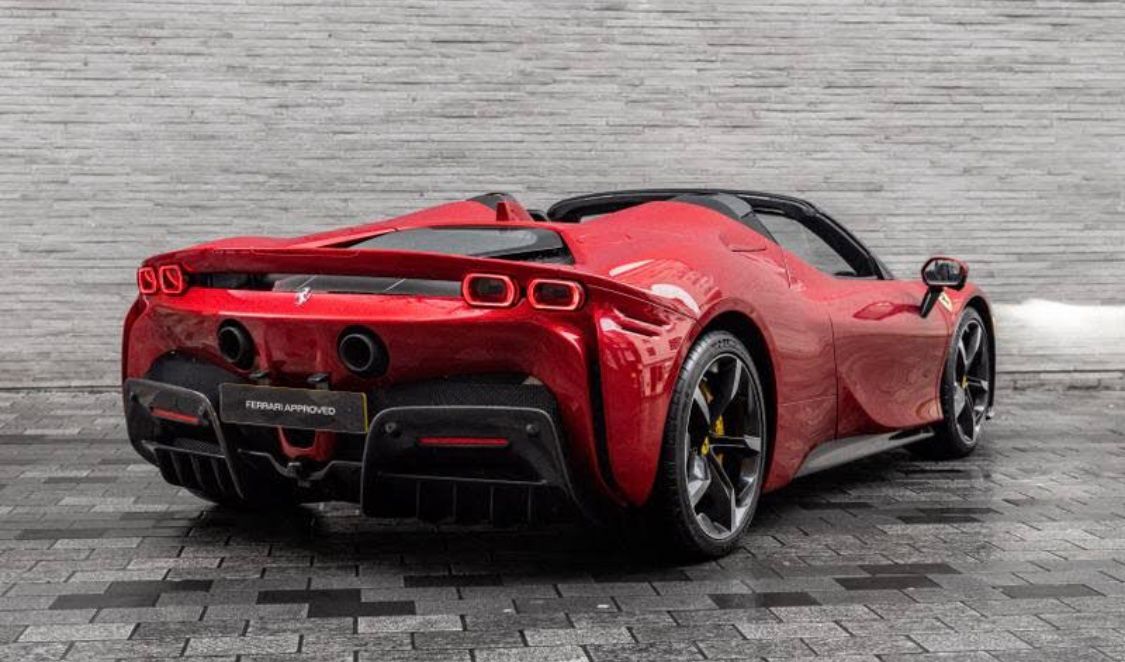 Ferrari SF90 Interior