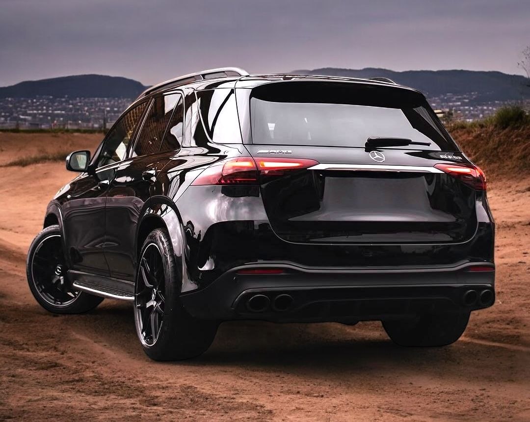 Mercedes GLE 53 Side