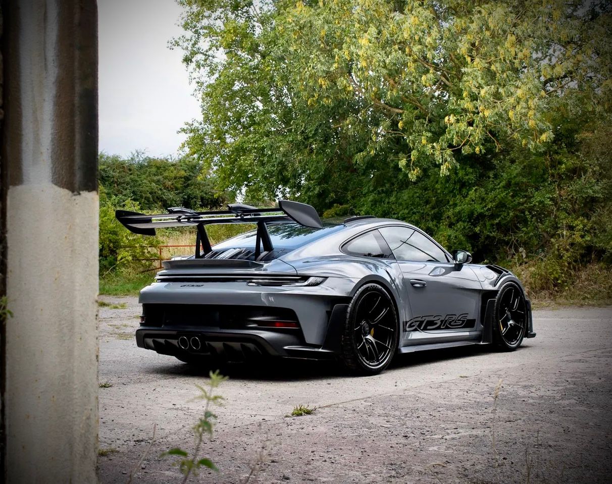 Porsche 911
